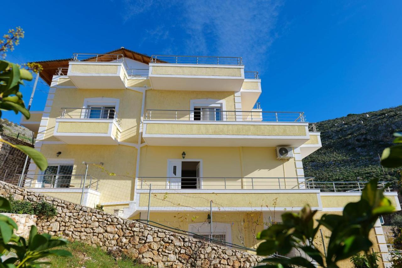 Sunny Holiday Sarandë Buitenkant foto